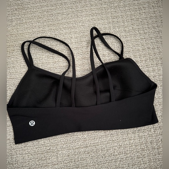 Lululemon Like a Cloud Ribbed Bra - Picture 1 of 2